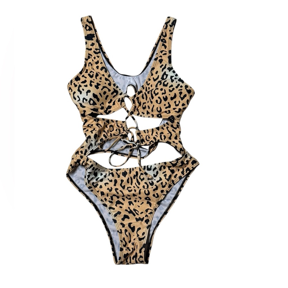 Romwe Leopard Print Front Lace Up Cutout One Piece Swimsuit, Small